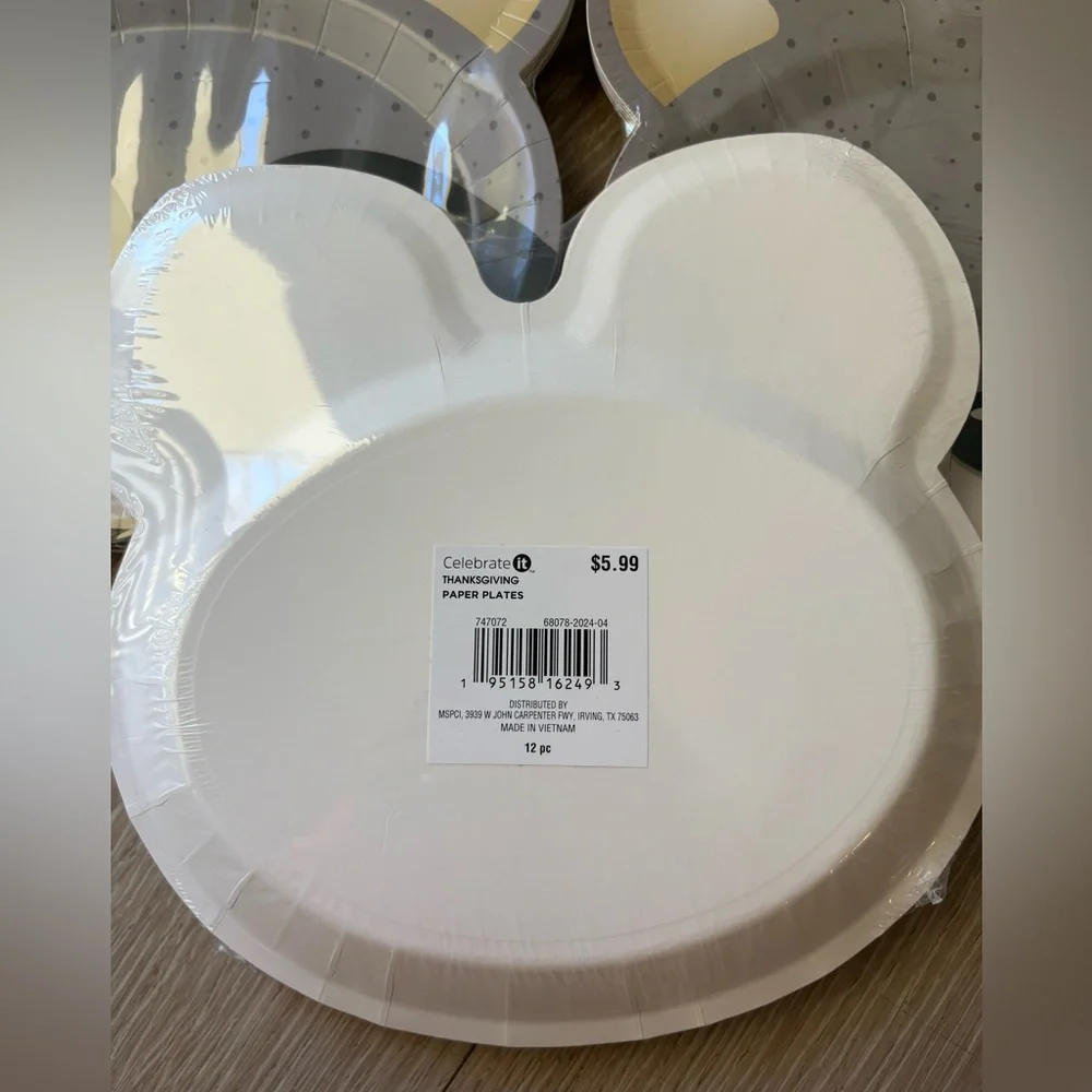 Animal Party Plates Set - Gray and Red